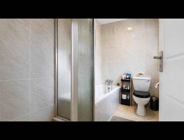 2 BEDROOM APARTMENT FOR SALE IN BLACKHEATH